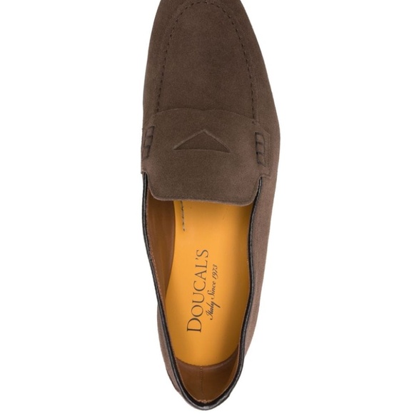 Doucal\'s - Italian Loafers in Brown Suede - MSRP $510.00 - Various Sizes - BNIB